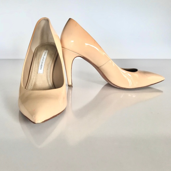 Diane von Furstenberg Shoes - Diane von Furstenberg Nude Patent Leather Pumps